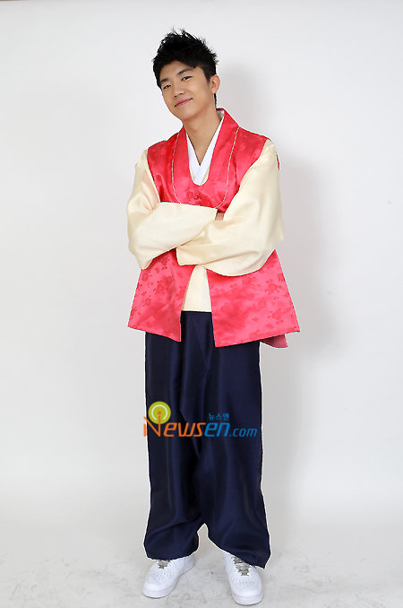 Wooyoung photos 20090111