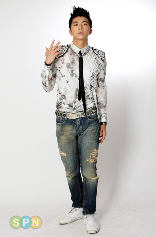 Wooyoung photos Pp090710