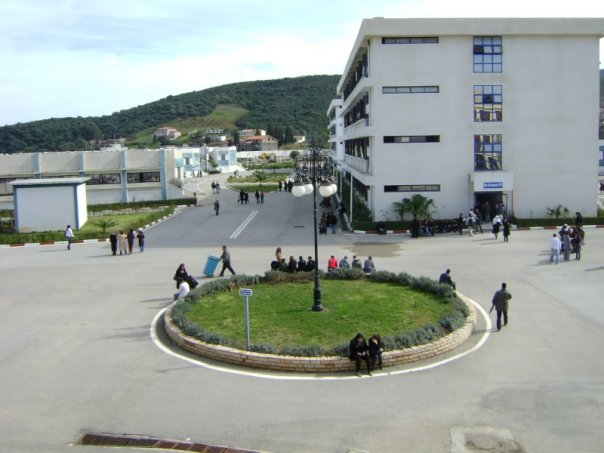 Photo de la fac de bejaia (Campus Aboudaou) 4410_111