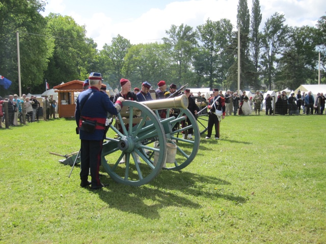 LES HEURES HISTORIQUES DE SULLY SUR LOIRE 2013  Img_1410