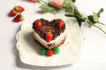 Bánh cherry chocolate hình trái tim Img_1010