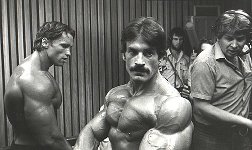 Mike Mentzer - Page 2 Mentze10