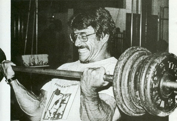 Mike Mentzer - Page 2 Mentze11