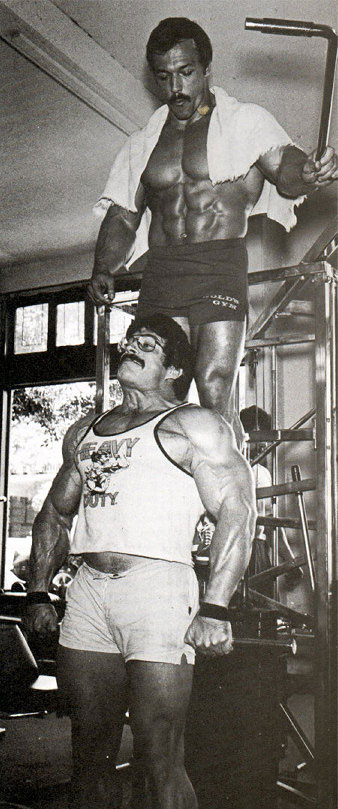 Mike Mentzer - Page 2 Mentze13