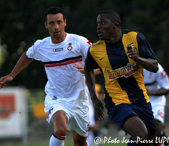 AC ARLES-AVIGNON // LIGUE 2  CLUB ET STADE  - Page 2 Acdiaw10