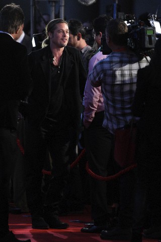 Brad at World War Z Premiere, The Star, Sydney Australia..June 9th 2013 - Page 2 0529