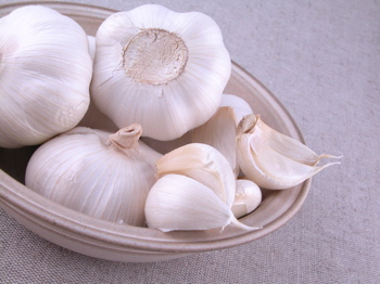 الثوم بدون طهي يحمي القلب Garlic10