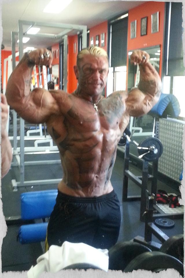 Lee Priest 2013 - Page 2 Null_z11