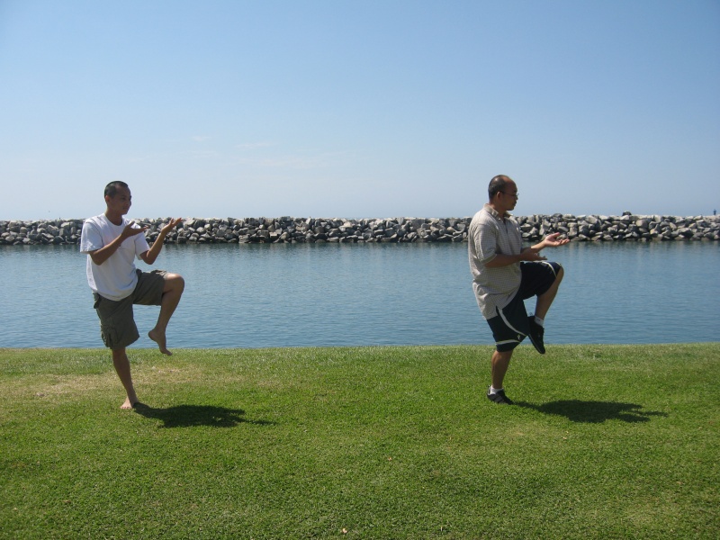 Kỷ Niệm 2 Năm Thành Lập Lớp Dưỡng Sinh - Picnic 2009 at Dana Point Beach Picnic15