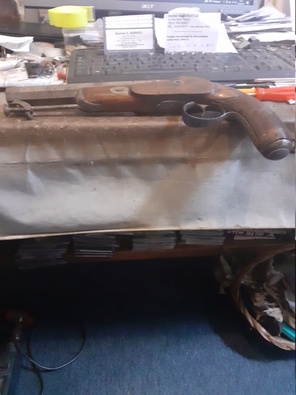 Pistolet à percussion 20230413