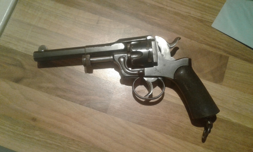 revolver Fagnus Maquaire 00110