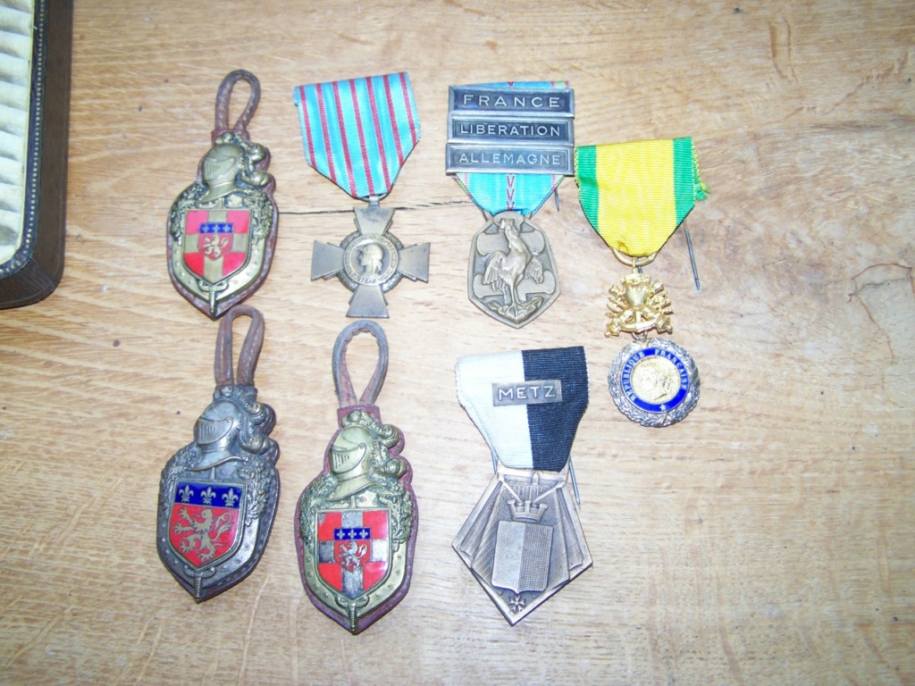 lot d'un gendarme vers 1940- 1950 001133