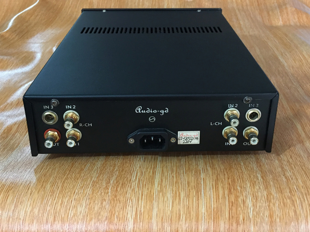 (SOLD) Audio-gd C2.2 Headphone Amp incl Burson Supreme Sound V6 Vivid (Used) Audiog10