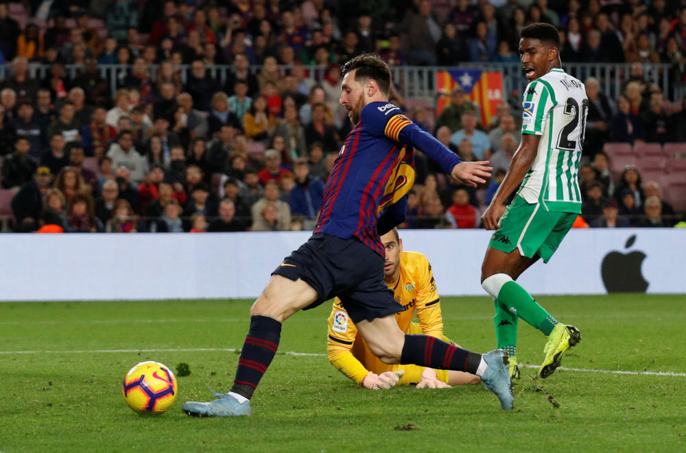 صور مباراة : برشلونة - بيتيس 3-4 ( 11-11-2018 )  3_110
