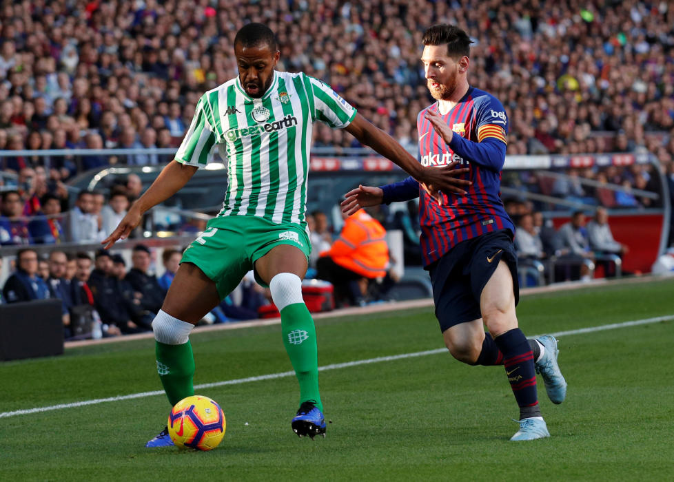 صور مباراة : برشلونة - بيتيس 3-4 ( 11-11-2018 )  419