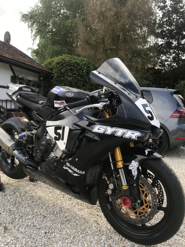 Yamaha R1 2017 4700 km Piste 18000€ Img_0215