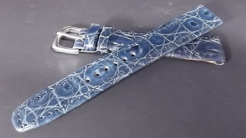 Vends bracelets: 1 cuir vintage et 1 alligator bleu/gris - 15€ chaque T2ec1610