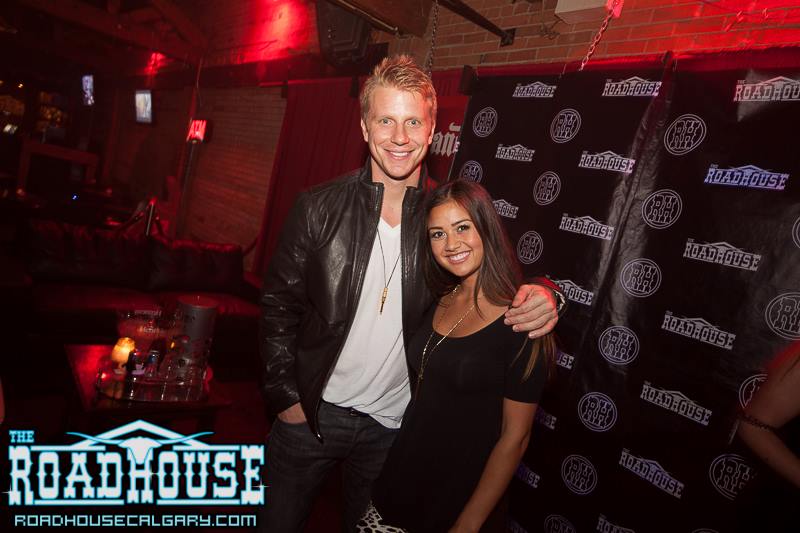 Sean & Catherine Lowe - Pictures - No Discussion - Page 4 28296810