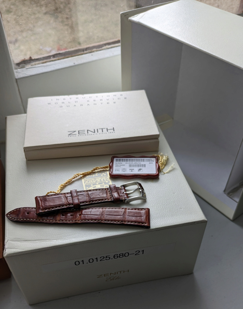 [Vends] Zenith Elite 01.125.680/21 révisée full set boite papiers : 2000 € Elite016