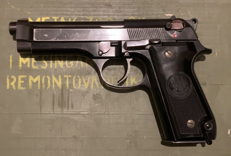 Le Beretta 92S de surplus des Carabinieri Fe572910