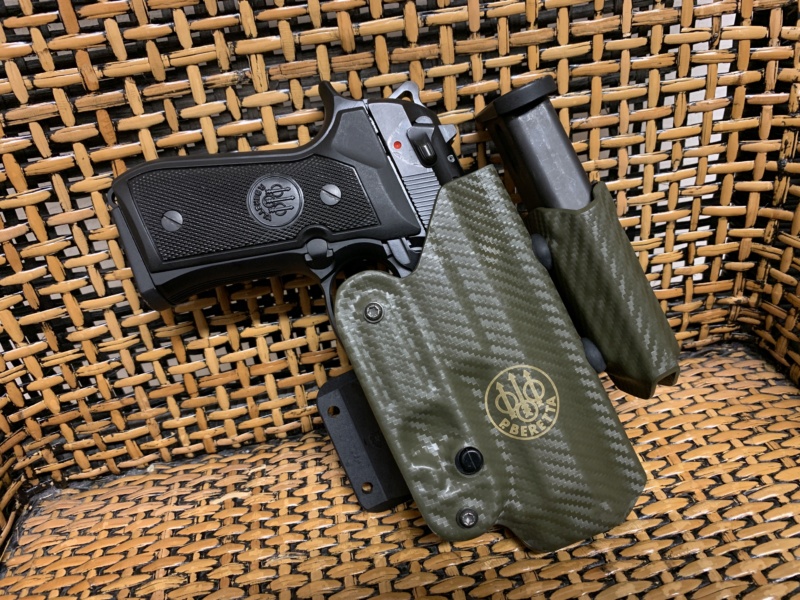 Holster pour Beretta 92 S, F, FS, Centurion, etc Img_5514