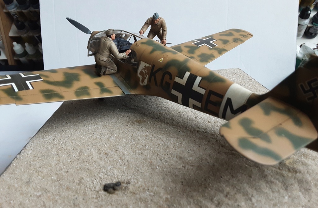 Messerschmitt   Bf 108 Taifun 1/32 - Page 11 20201267