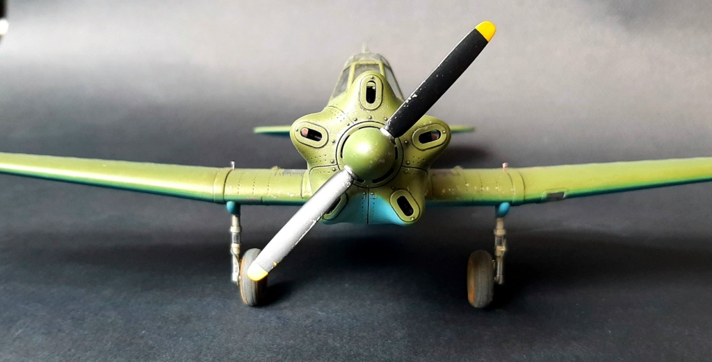 [Vitrine concours "Les avions école "] Yak-18 Max - Trumpeter - 1/32 20220490