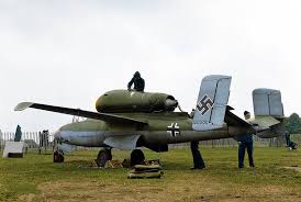 ( GB Jicéhem) [REVELL] Heinkel He 162 A-2 " Salamander " 1/32 - Page 3 Images25