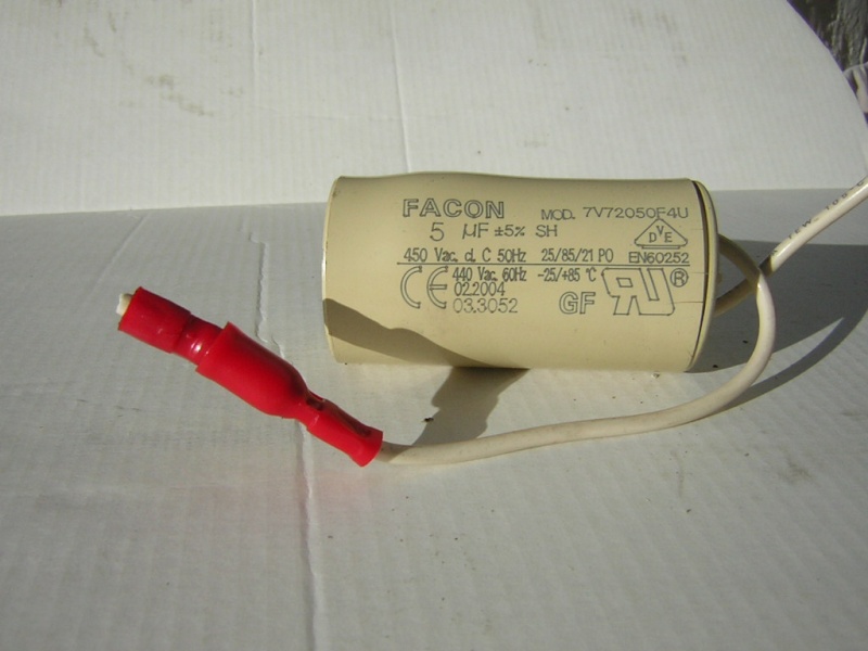 Affilacatene elettrico: capacitor failure Dscn0432