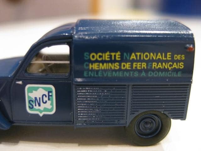 2 CV FOURGONNETTE SNCF Sncf_210