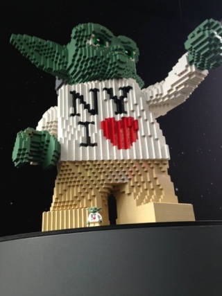 LEGO - X-Wing géant à New York 2fc88f10