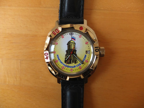 une vostok peu commune - Page 7 Kgrhqr10