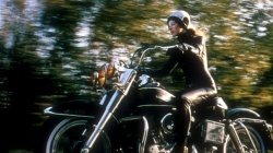 [TOPIC UNIQUE] La Moto a l'Honneur dans les Films - Page 3 Motocy10