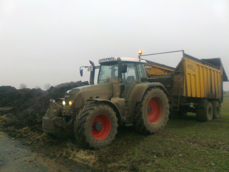 Concours du tracteur le plus cradingue - Page 6 Photo010