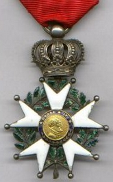 03. La croix de la Légion d'honneur à travers les ages Lh_lou10