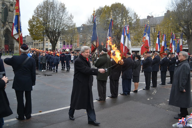 02.- Commémoration du 11 Novembre : Soissons - 11.11.2012 Dsc_0211