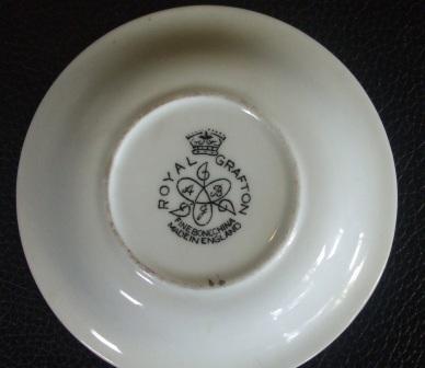 Royal Grafton souvenir dish Grafto11