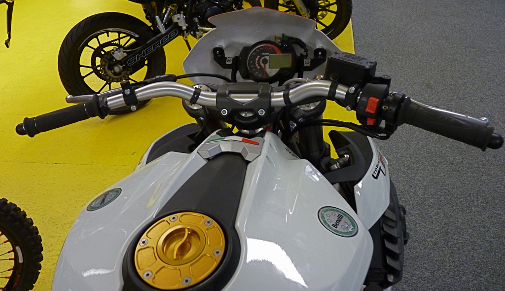 Benelli TNT Bol d'argent 2013 P1080614