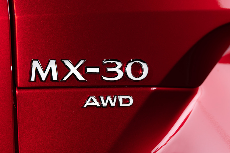 2020 - [Mazda] MX-30 - Page 6 003_o10