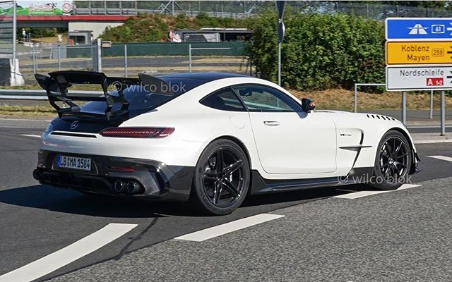 2014 - [Mercedes-AMG] GT [C190] - Page 33 Amg13