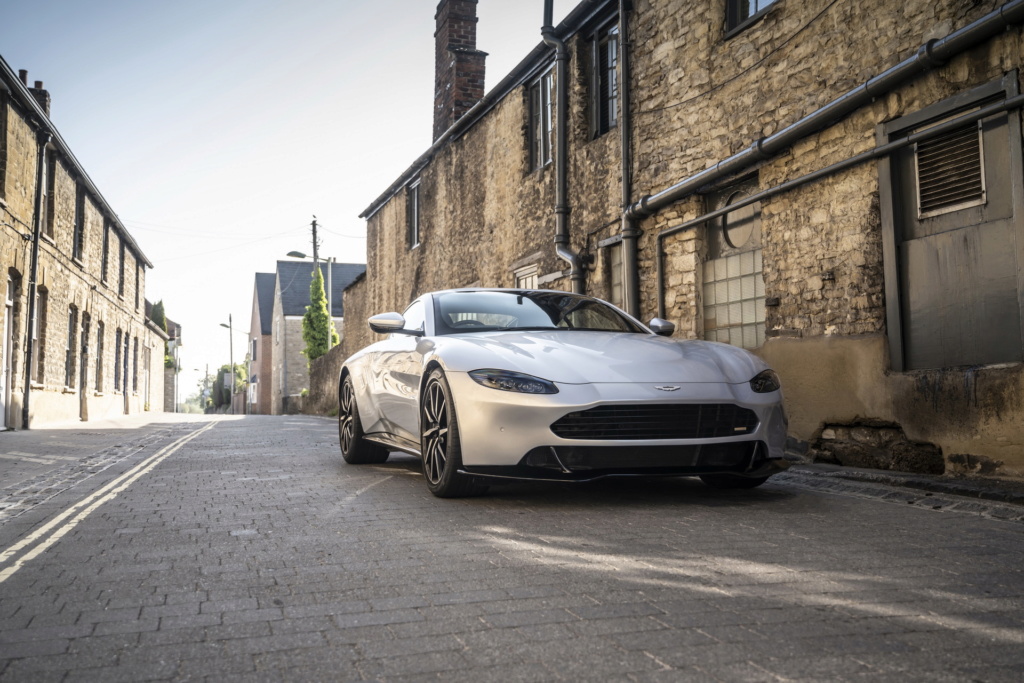 2017 - [Aston Martin] Vantage - Page 5 Aston-16