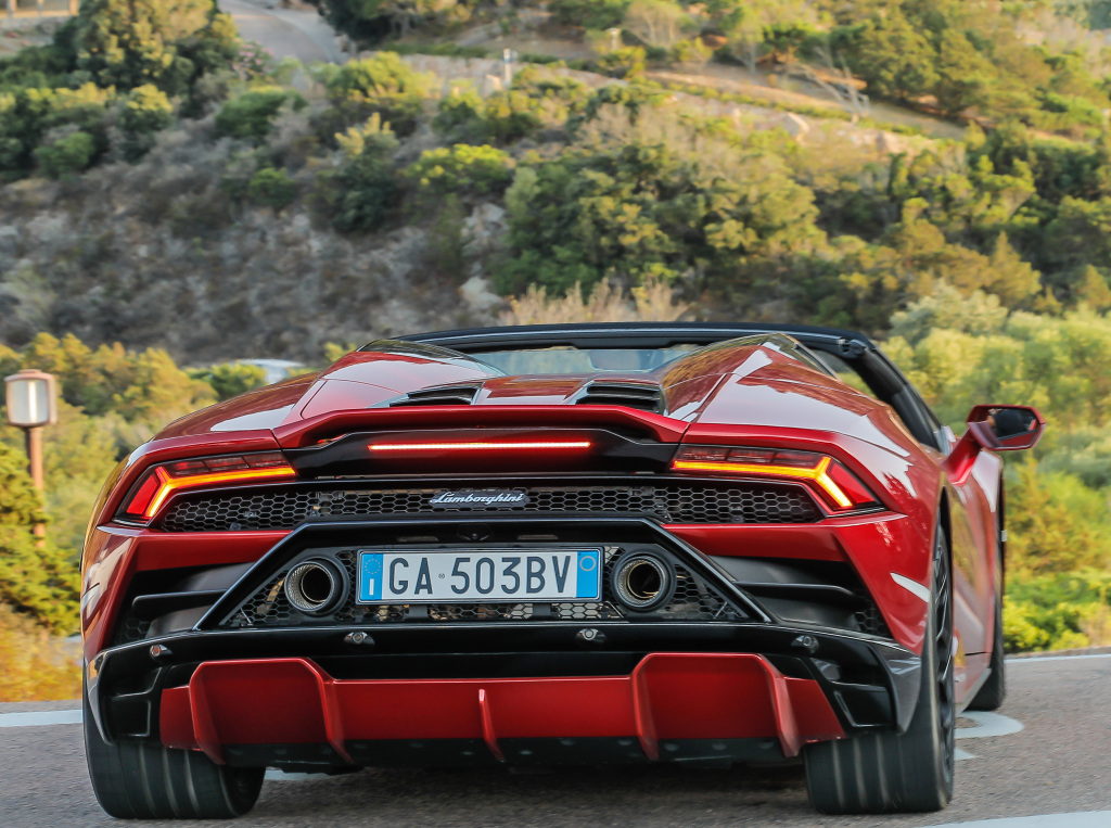 2013 - [Lamborghini] Huracán LP610-4  - Page 13 Lambor45