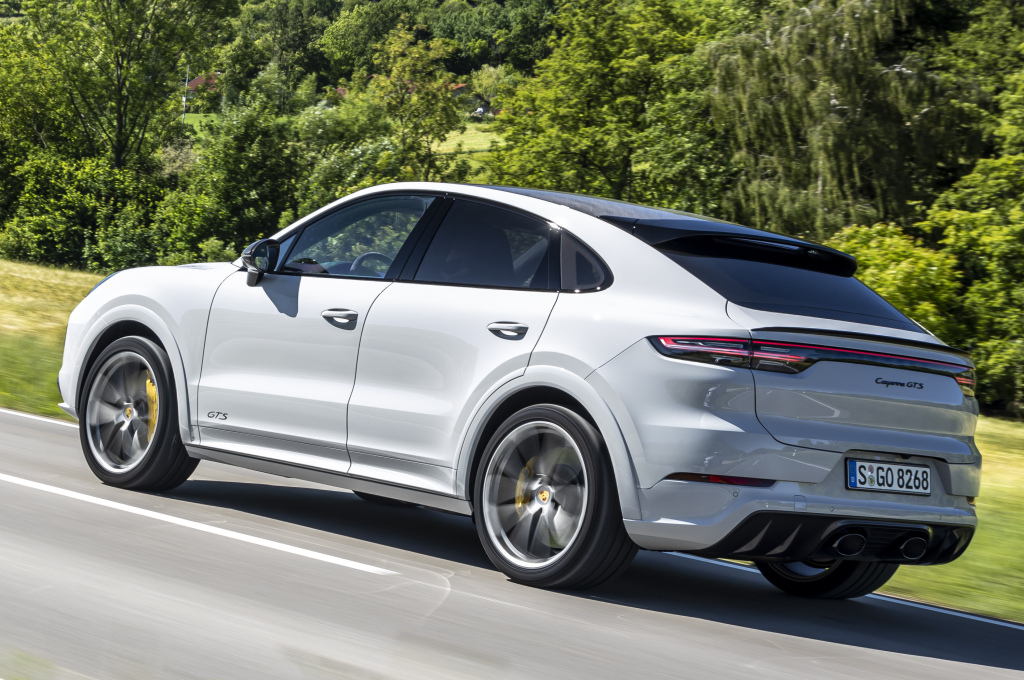 2019 [Porsche] Cayenne coupé - Page 6 Porsch82