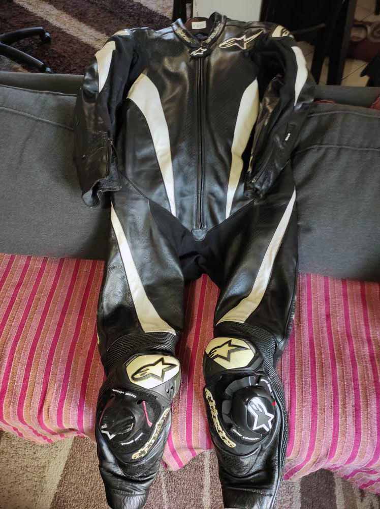 Δερματινη στολή Alpinestars Race Replica  νούμερο 52 Zaaua11