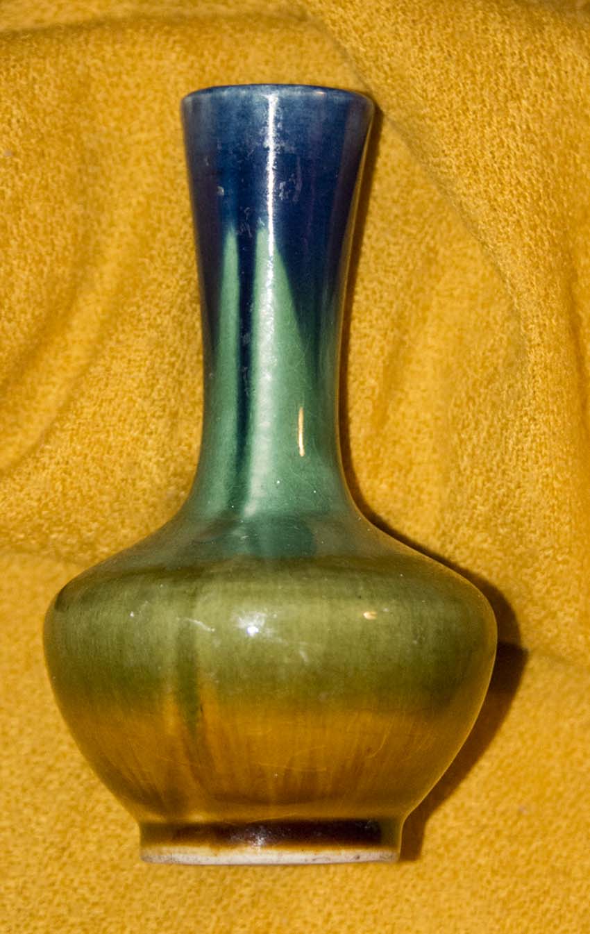 Colourful vase - Wellow Pottery Mcvase12