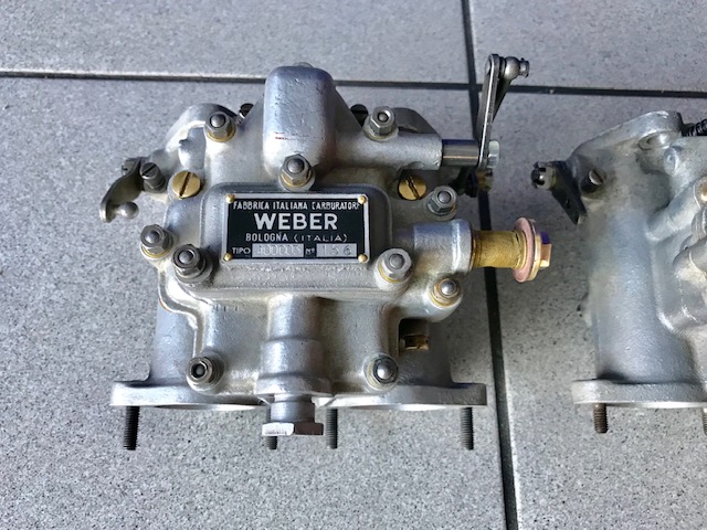 Carburateurs Weber 40DCO3 revisee a neuf Image210