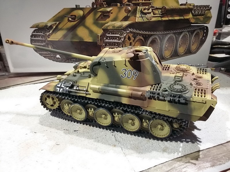 Panzer V "Panther" Ausf.A - 1/35 Tamiya  (encore un !) 20191136