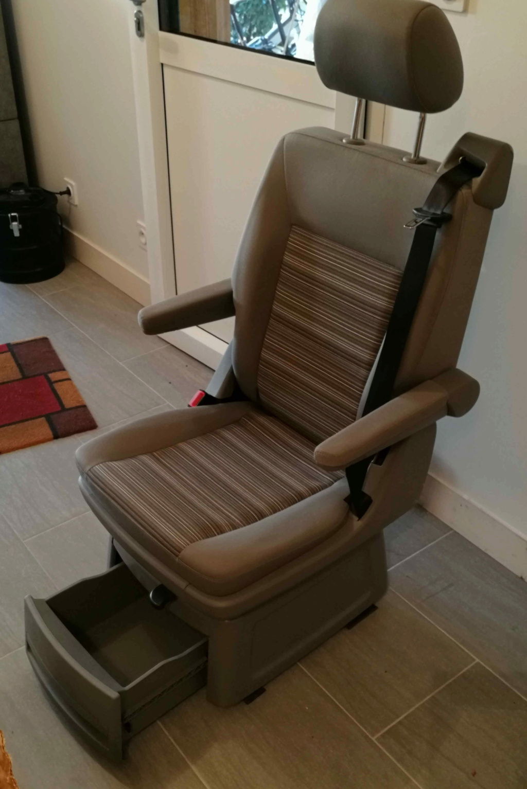 vend siège pour rangée supplémentaire T5 Sizoge14