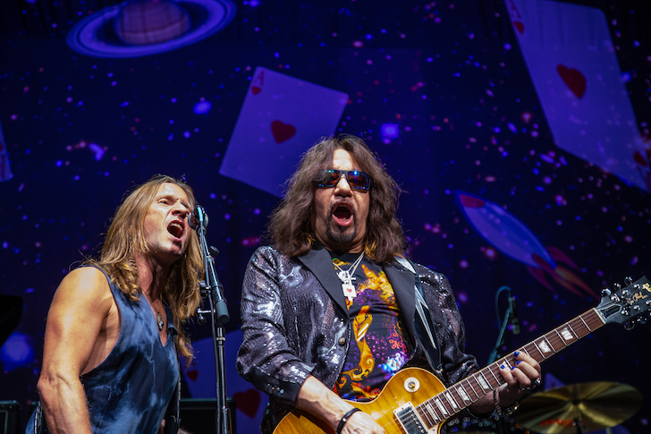 Ace Frehley News ! - Page 40 Ace-fr13