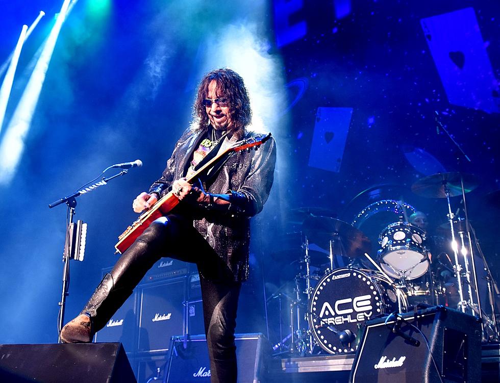Ace Frehley News ! - Page 37 Attach15